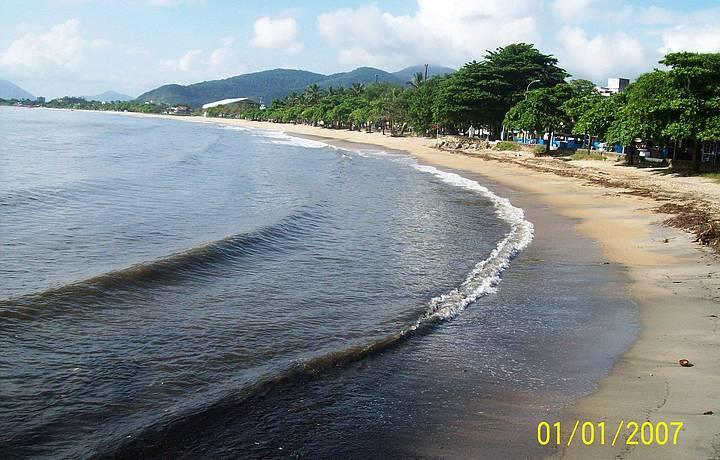 Aptos Familia Com Ar Condicionado Ubatuba Praia Pereque Acu Kültér fotó