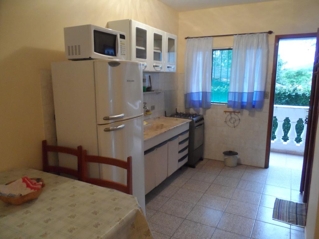 Aptos Familia Com Ar Condicionado Ubatuba Praia Pereque Acu Kültér fotó